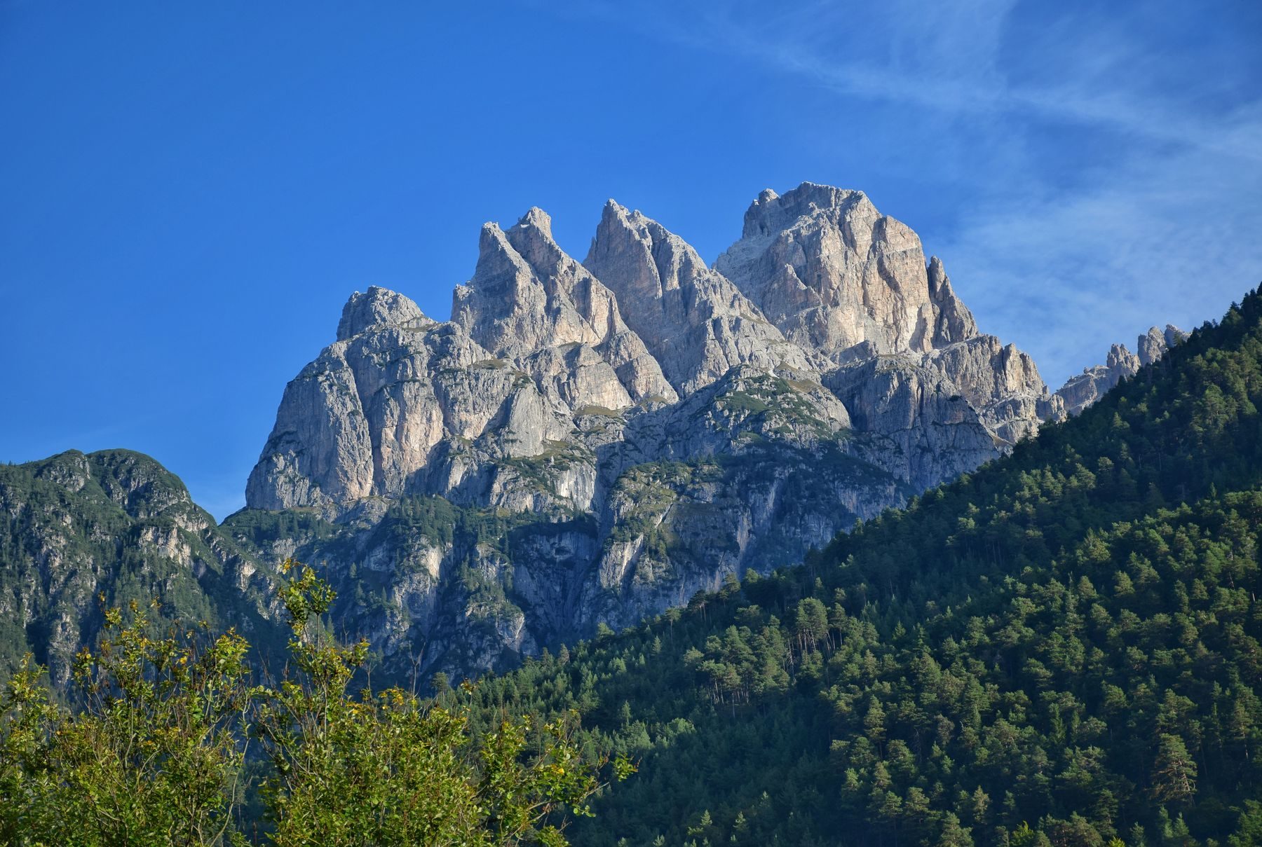 Le Marmarole sopra i boschi del Cadore